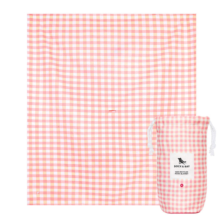 Dock & Bay Picnic Blanket - Strawberries & Cream